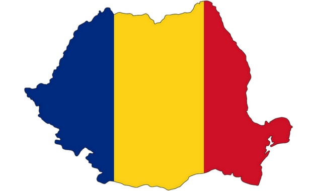 Mappa della Romania colorata seguendo la bandiera nazionale. Blue giallo e rosso su sfondo bianco.