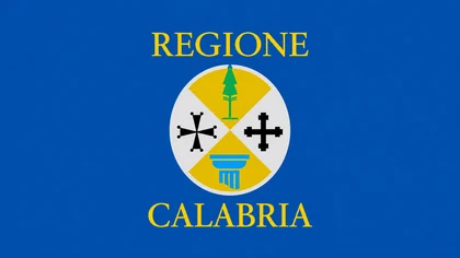 Bandiera della Regione Calabria con stemma regionale su sfondo blu