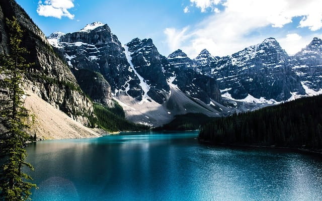 Moraine Lake, lago, montagne rocciose, Canada.