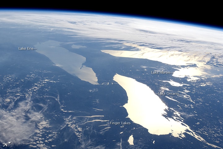 I Grandi Laghi di Canada e Stati Uniti visti dallo spazio.