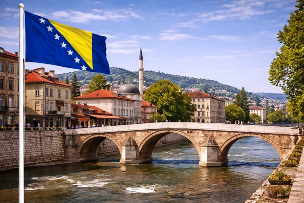 Ponte Latino sul fiume Miljacka a Sarajevo, capitale della Bosnia ed Erzegovina
