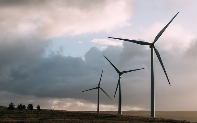 Turbine eolica per la produzione di energia con l'utilizzo del vento.